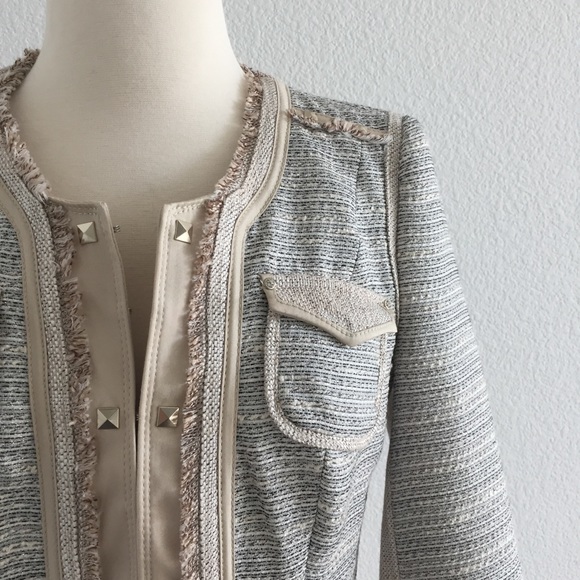 White House Black Market Jackets & Blazers - White House Black Market Patch Pocket Tweed Jacket